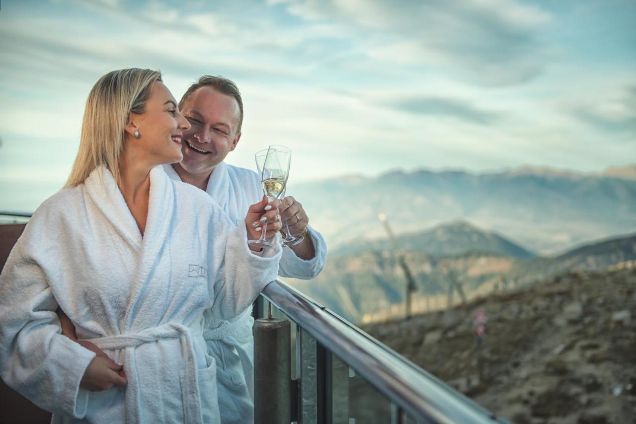 Noc Na Chopku, Rotunda Hotel Demanovska Dolina Luaran gambar